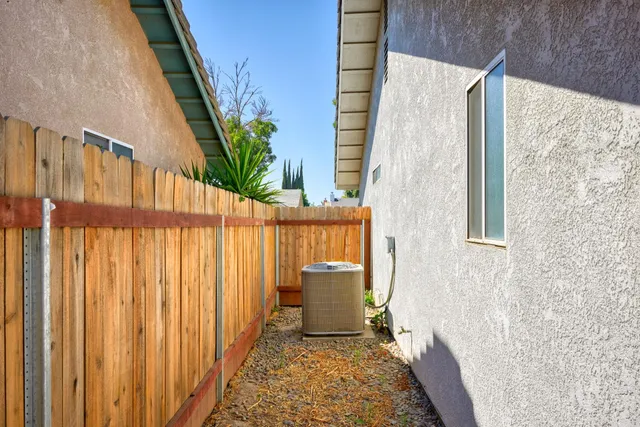 $459,000 | 1637 Fantasy Court, Modesto, CA 95351