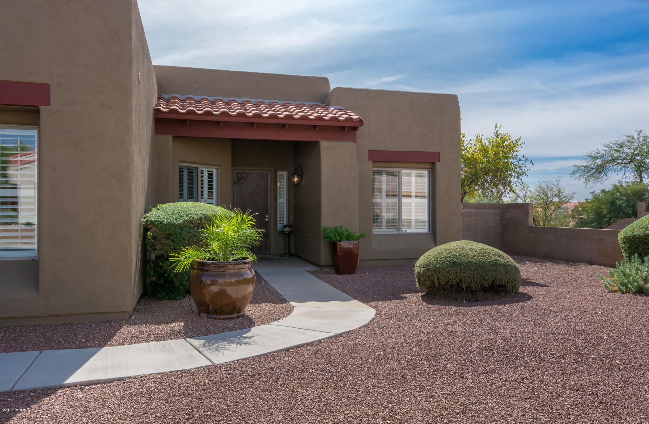 471 West Windowmaker Road Tucson, AZ 85737 - Photo 2 of 19
