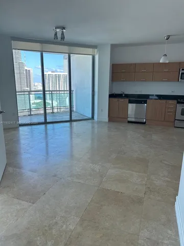$515,000 | 350 South Miami Avenue, Unit 2913, Miami, FL 33130