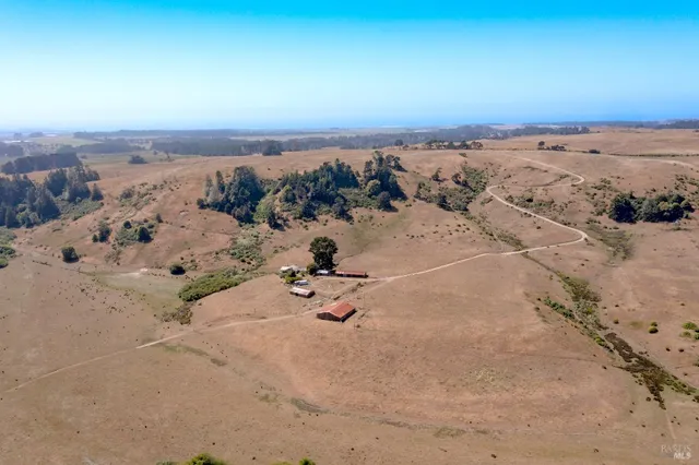 $1,495,000 | 43001 Mountain View Road, Manchester, CA 95459