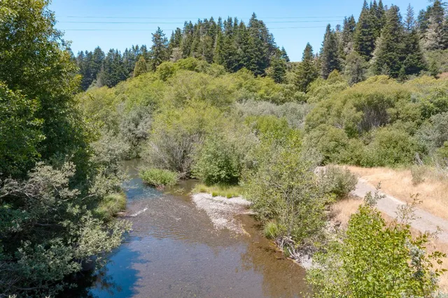 $1,495,000 | 43001 Mountain View Road, Manchester, CA 95459