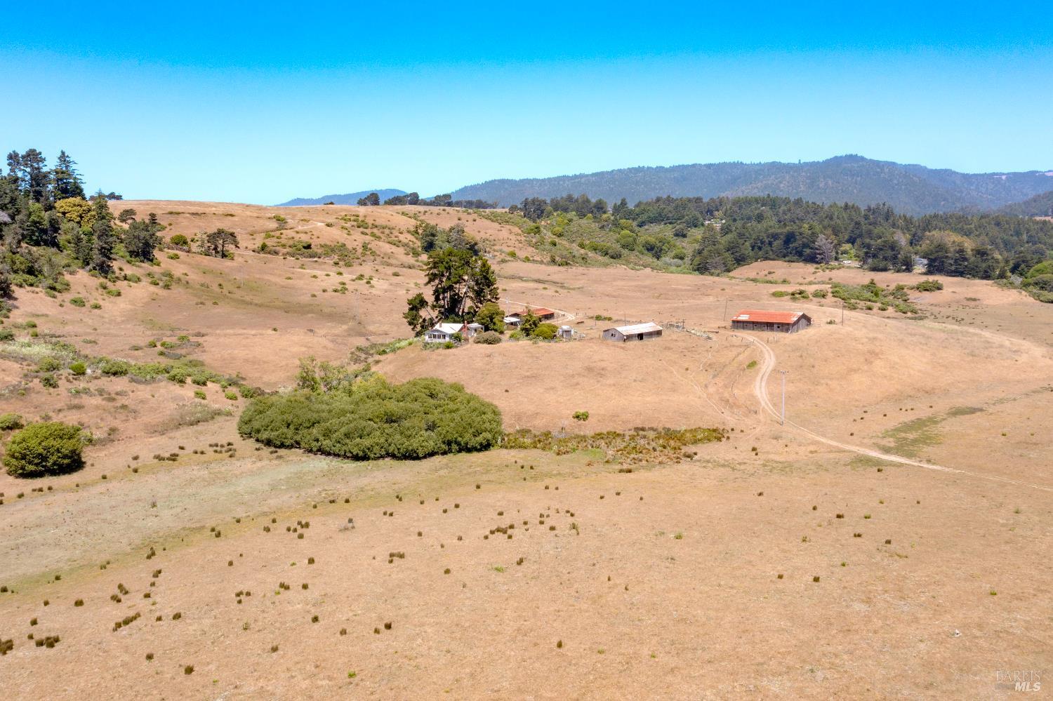 43001 Mountain View Road Manchester, CA 95459 - Photo 3 of 55