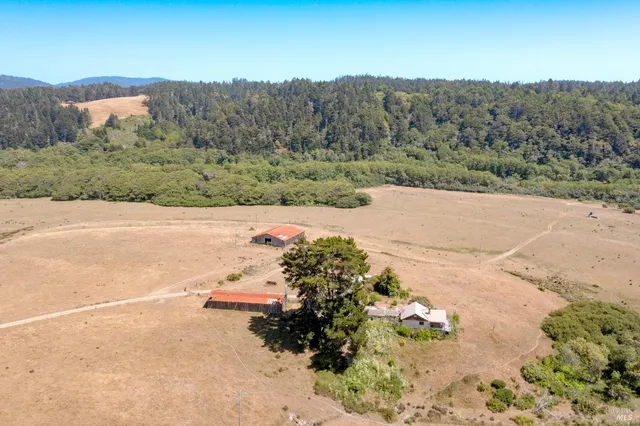 $1,495,000 | 43001 Mountain View Road, Manchester, CA 95459