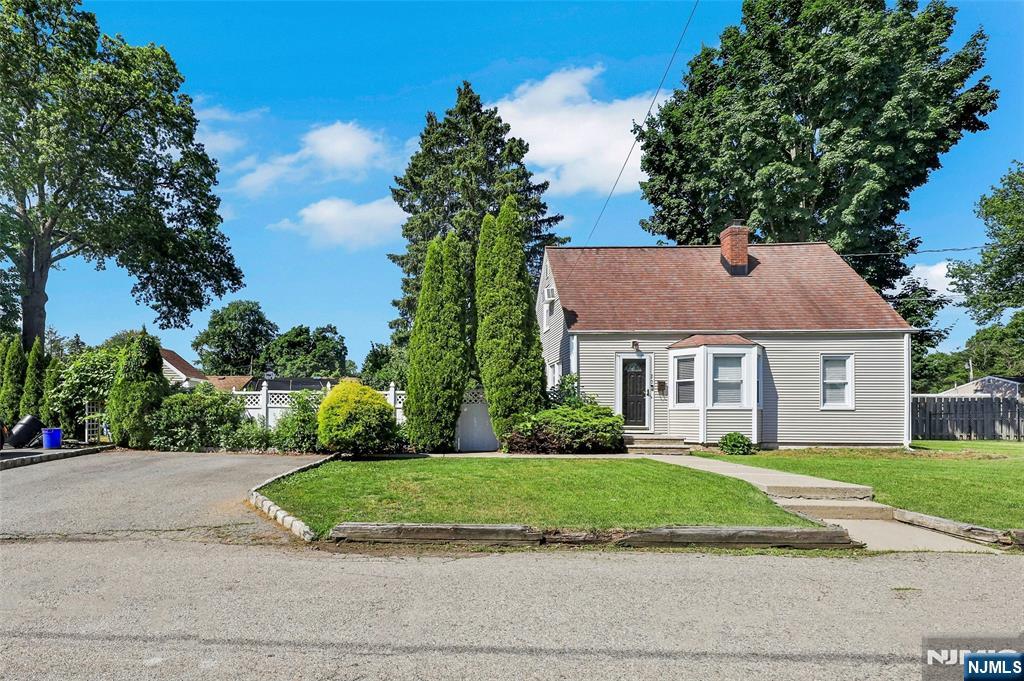 20 Harding Avenue Pompton Lakes, NJ 07442 - Photo 16 of 16
