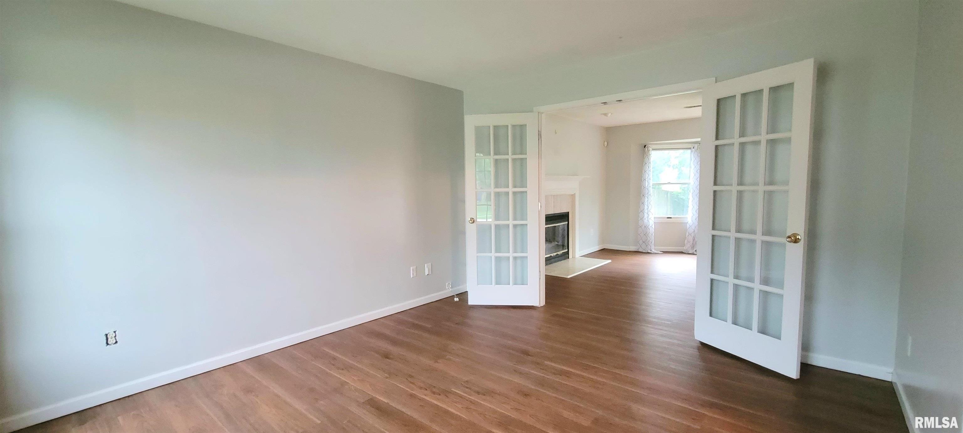 2012 Montague Drive Springfield, IL 62711 - Photo 11 of 72 Gallery Image 11