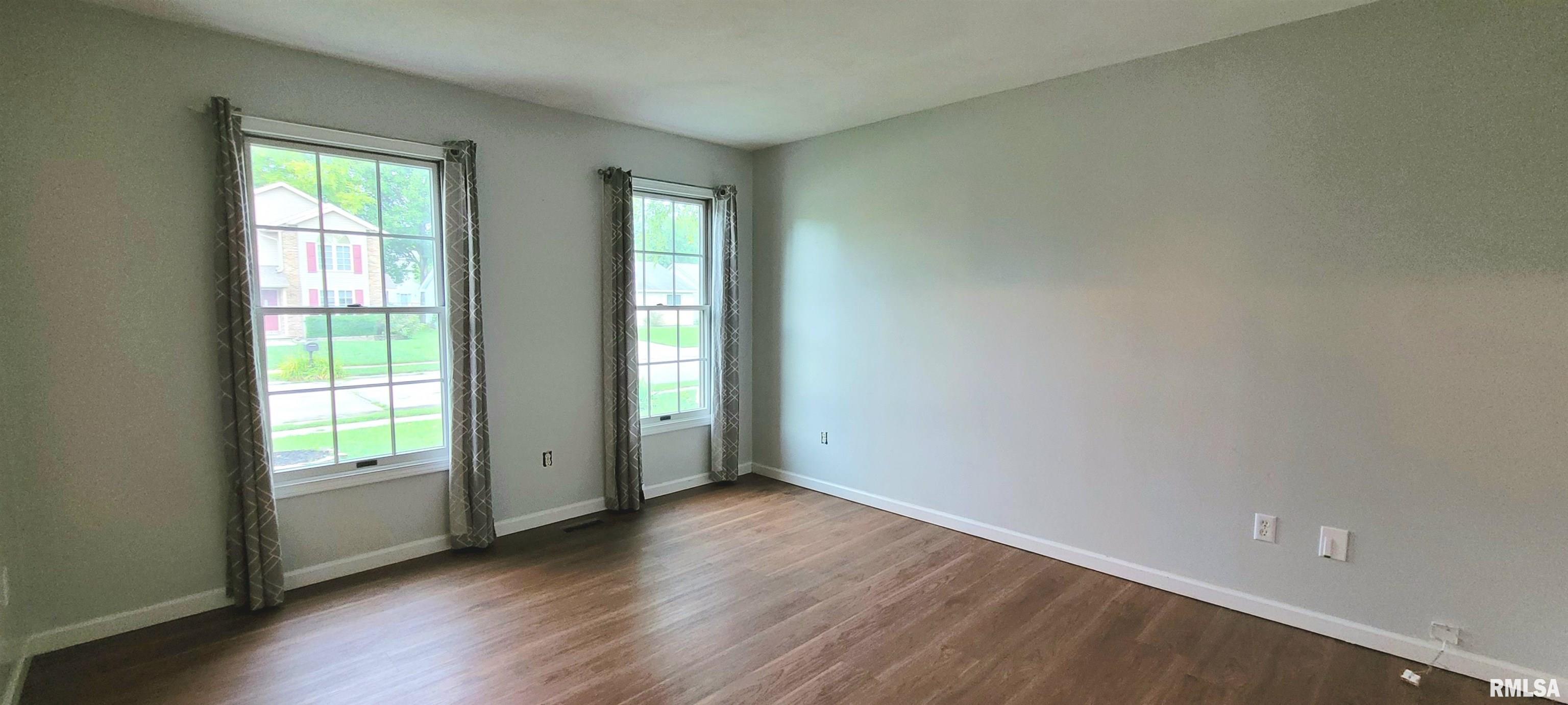 2012 Montague Drive Springfield, IL 62711 - Photo 15 of 72 Gallery Image 15