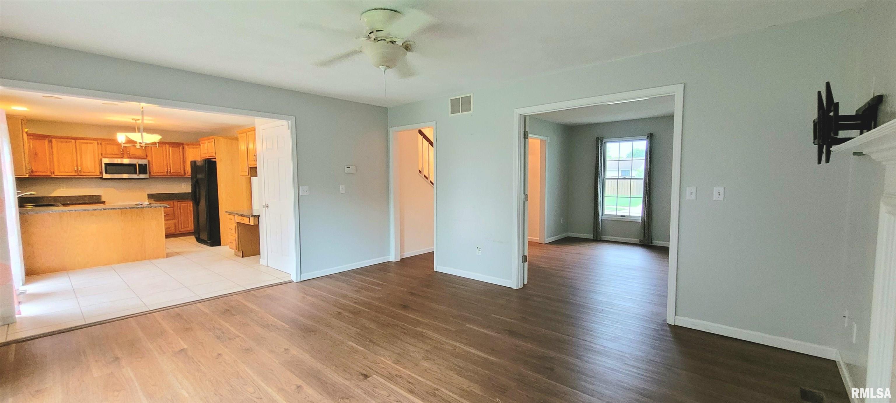 2012 Montague Drive Springfield, IL 62711 - Photo 18 of 72 Gallery Image 18