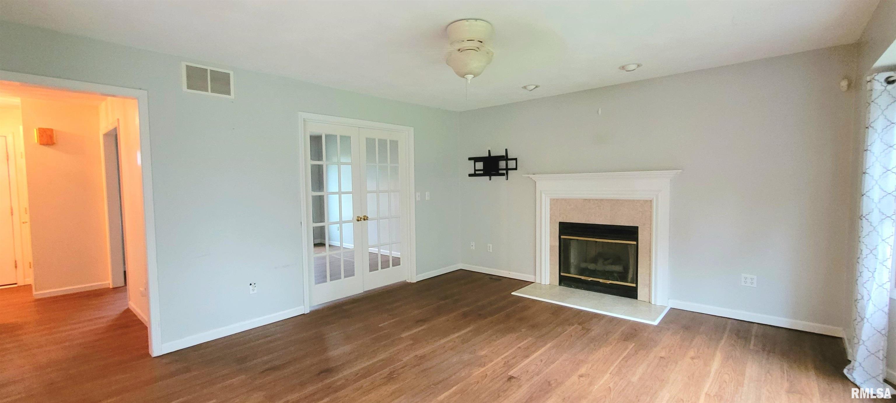 2012 Montague Drive Springfield, IL 62711 - Photo 19 of 72 Gallery Image 19
