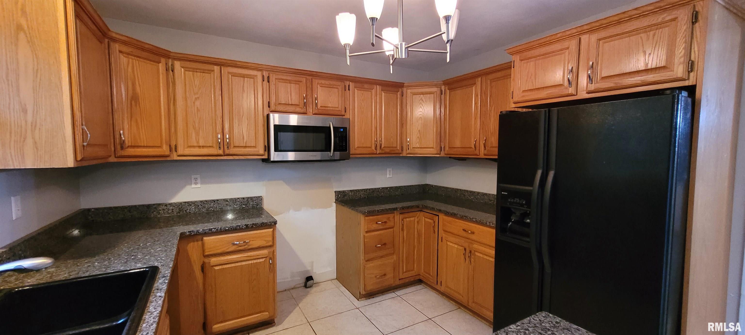 2012 Montague Drive Springfield, IL 62711 - Photo 28 of 72 Gallery Image 28