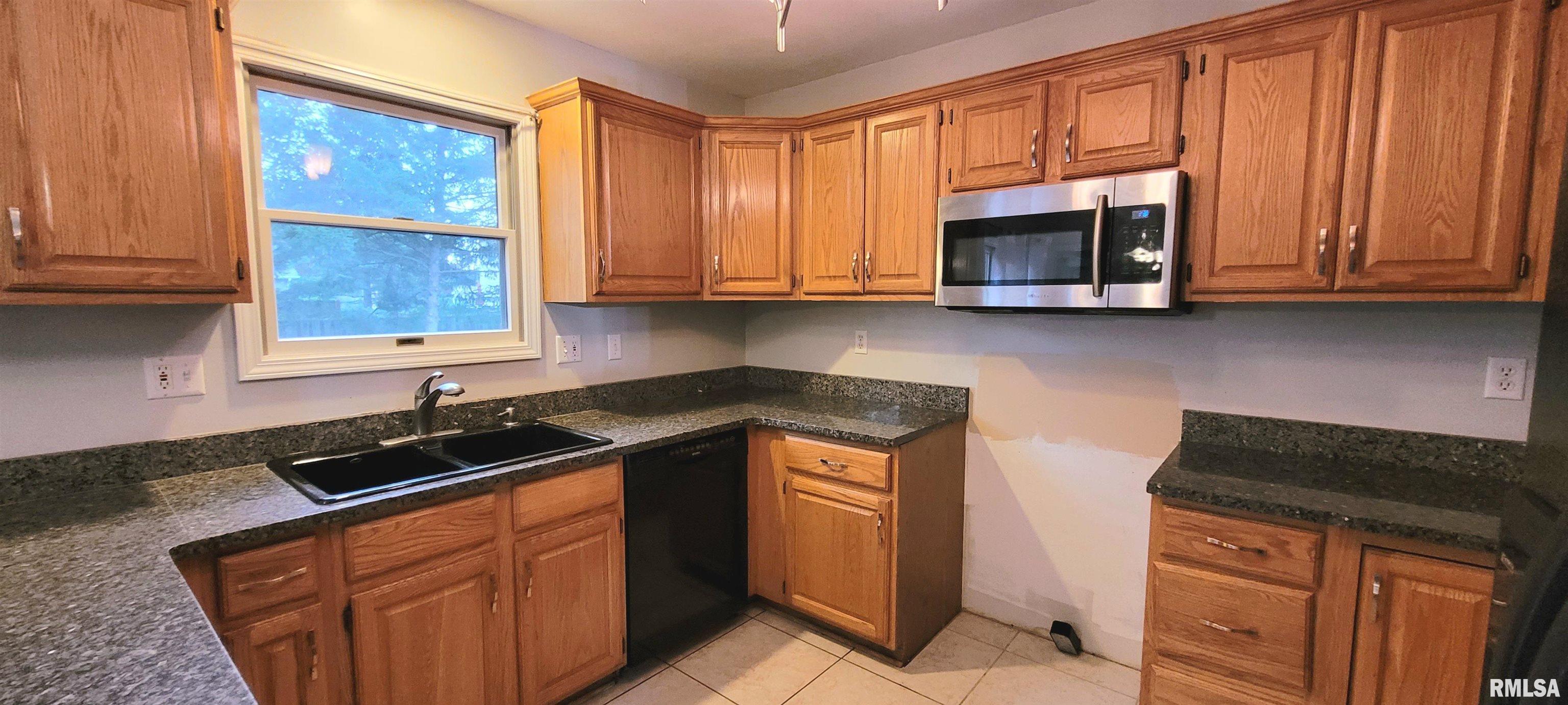 2012 Montague Drive Springfield, IL 62711 - Photo 29 of 72 Gallery Image 29