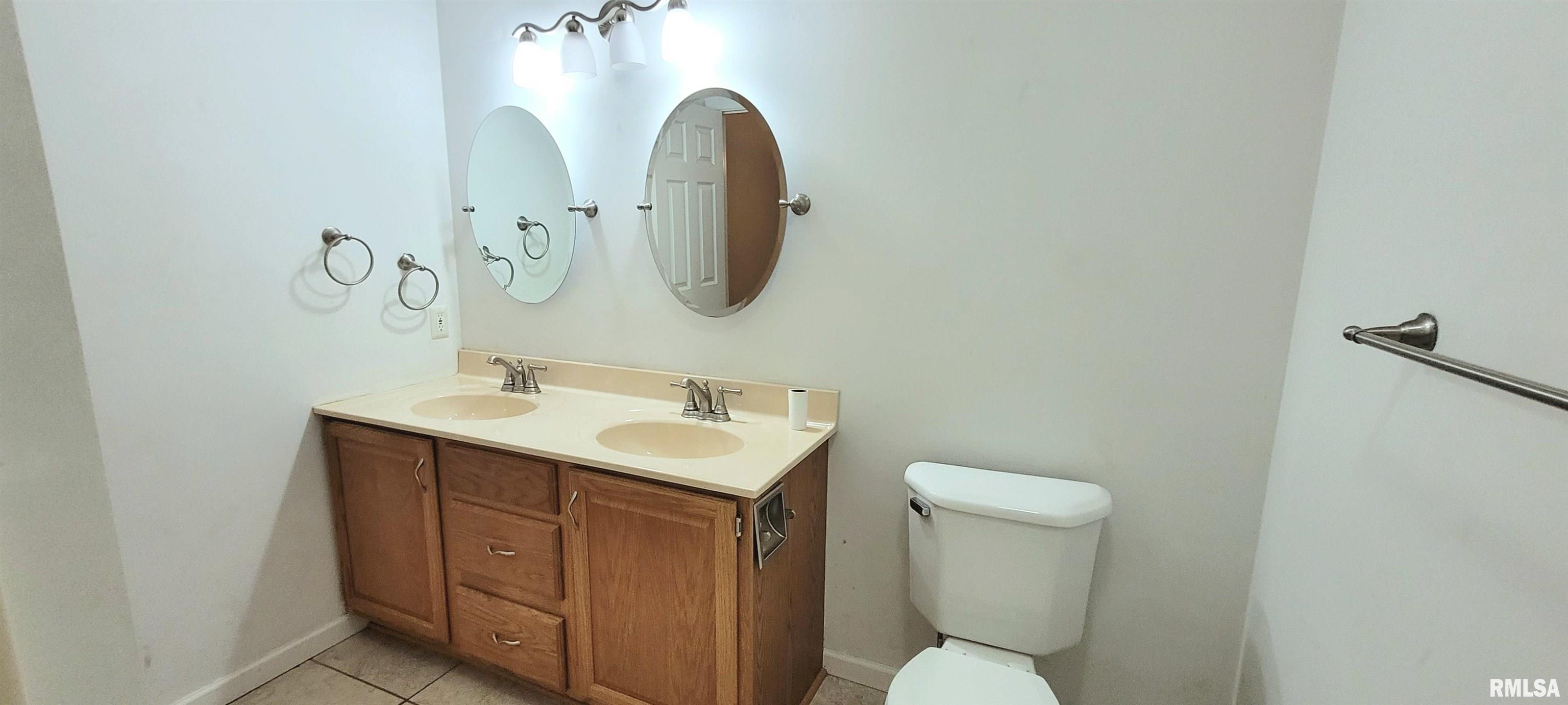 2012 Montague Drive Springfield, IL 62711 - Photo 53 of 72 Gallery Image 53