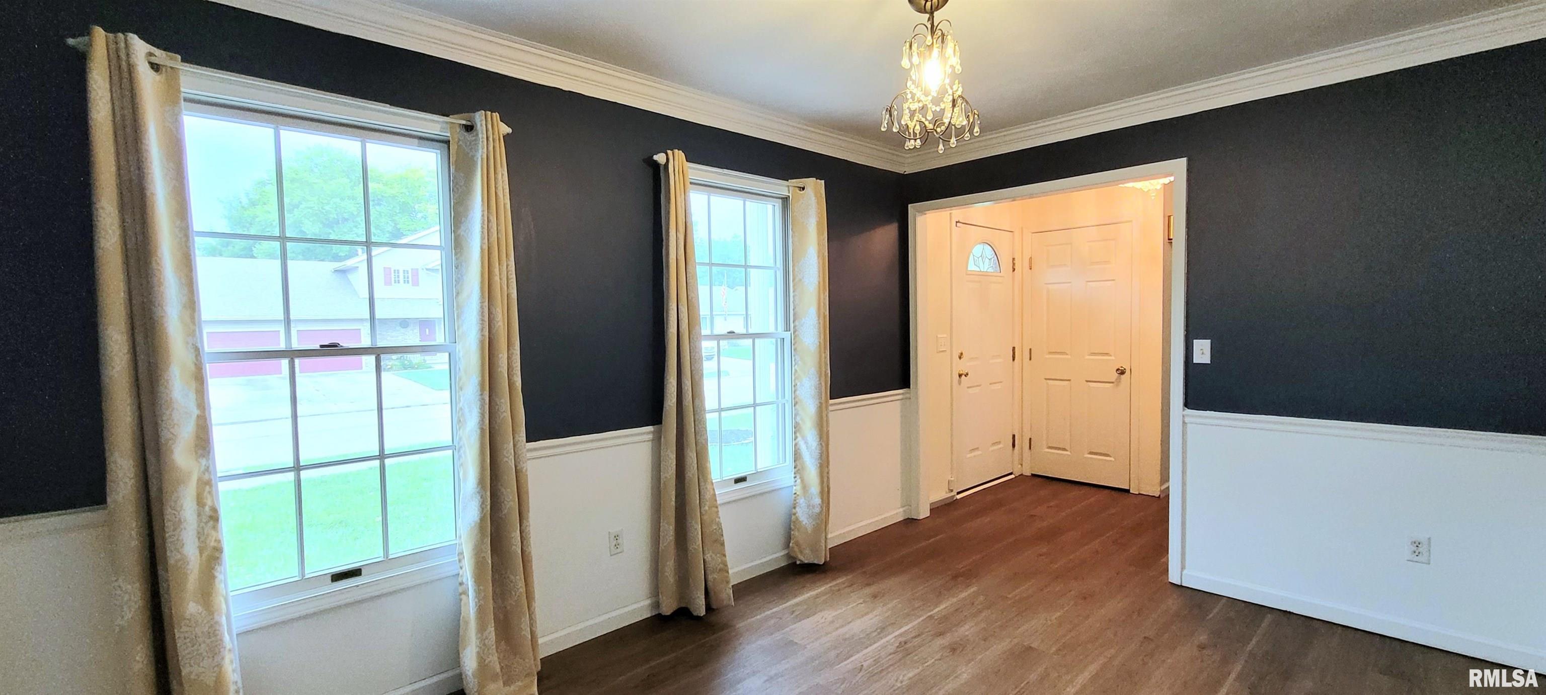 2012 Montague Drive Springfield, IL 62711 - Photo 7 of 72 Gallery Image 7