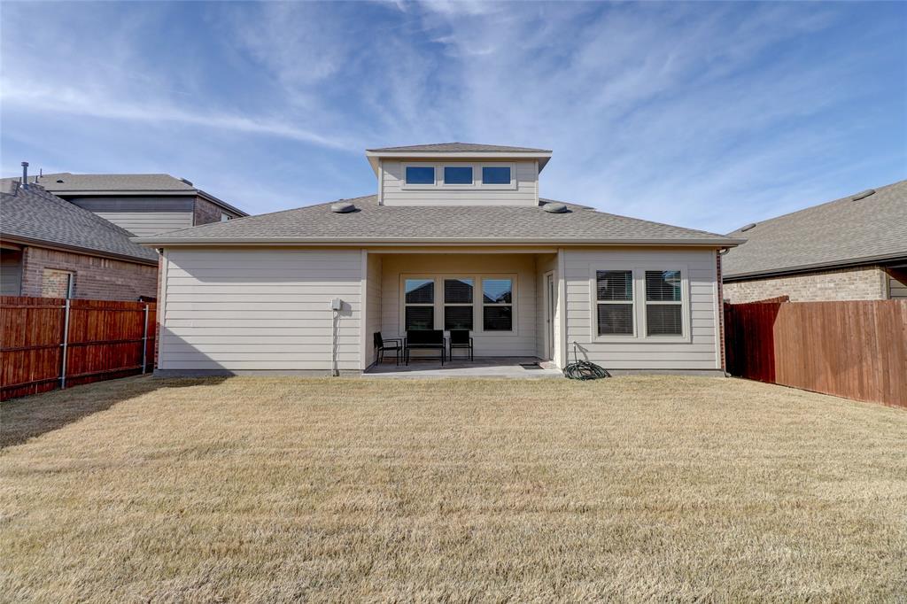 7404 Seton Place McKinney, TX 75071 - Photo 29 of 29 front view of a house with a yard