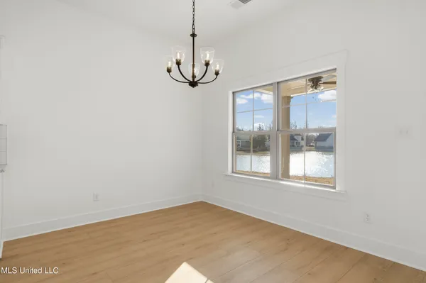 $406,800 | 3719 Roland Drive, Southaven, MS 38672