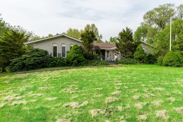 $739,900 | 21282 South Boschome Circle, Kildeer, IL 60047