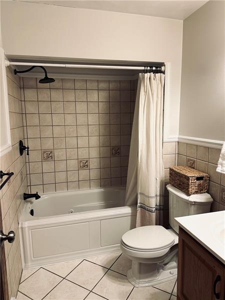 2208 Garards Fort Road Waynesburg, PA 15370 - Photo 17 of 26 Gallery Image 17