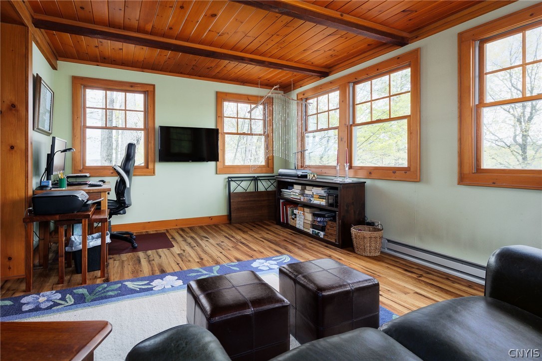 18490 Otter Point Road Orleans, NY 13640 - Photo 23 of 45 upper level living
