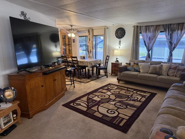 315 West Evans Creek Road, Unit 13 Rogue River, OR 97537 - Photo 7 of 14 315 W Evans Creek #13 - Pic 4
