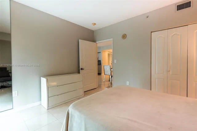 $3,950 | 17555 Atlantic Boulevard, Unit 603, Sunny Isles Beach, FL 33160