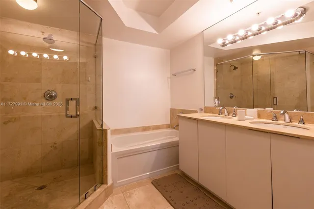 $3,950 | 17555 Atlantic Boulevard, Unit 603, Sunny Isles Beach, FL 33160