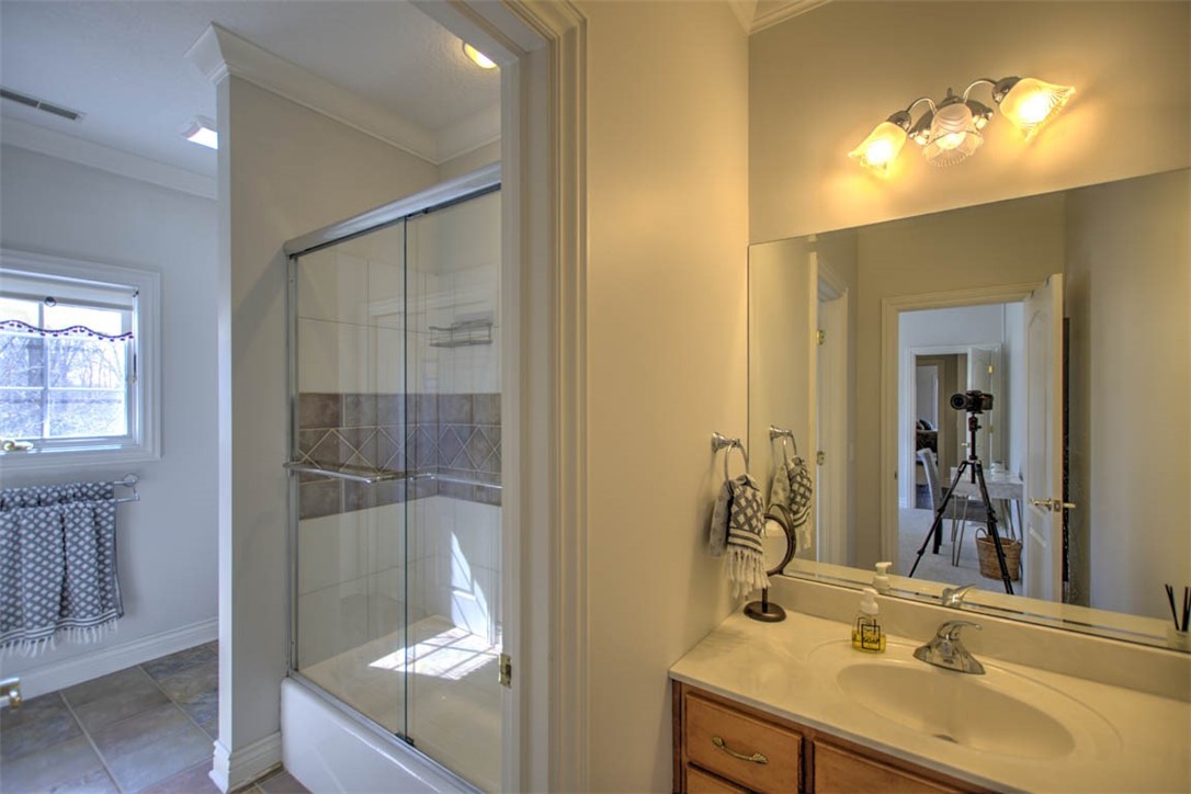 4190 South Lake Court Decatur, IL 62521 - Photo 31 of 48 Gallery Image 31
