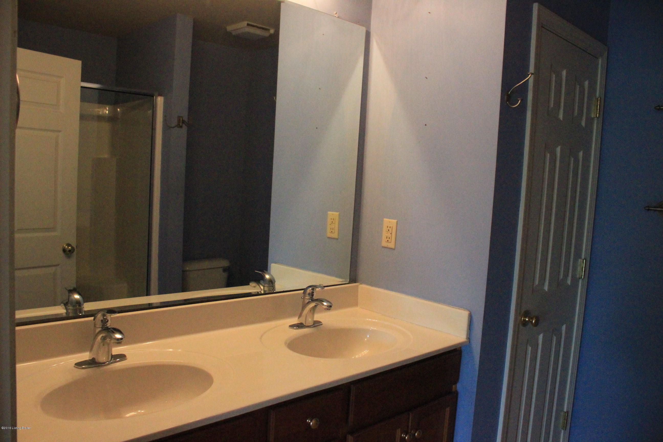 1902 McCoun Road Smithfield, KY 40068 - Photo 19 of 41 Master Bath