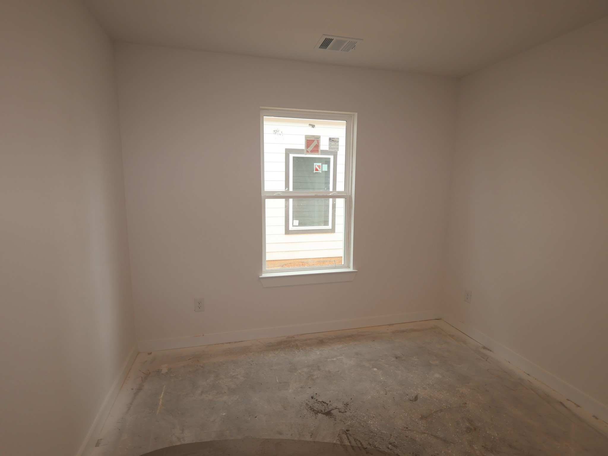 32519 Midsummer Drive Fulshear, TX 77441 - Photo 10 of 15 an empty room with a window