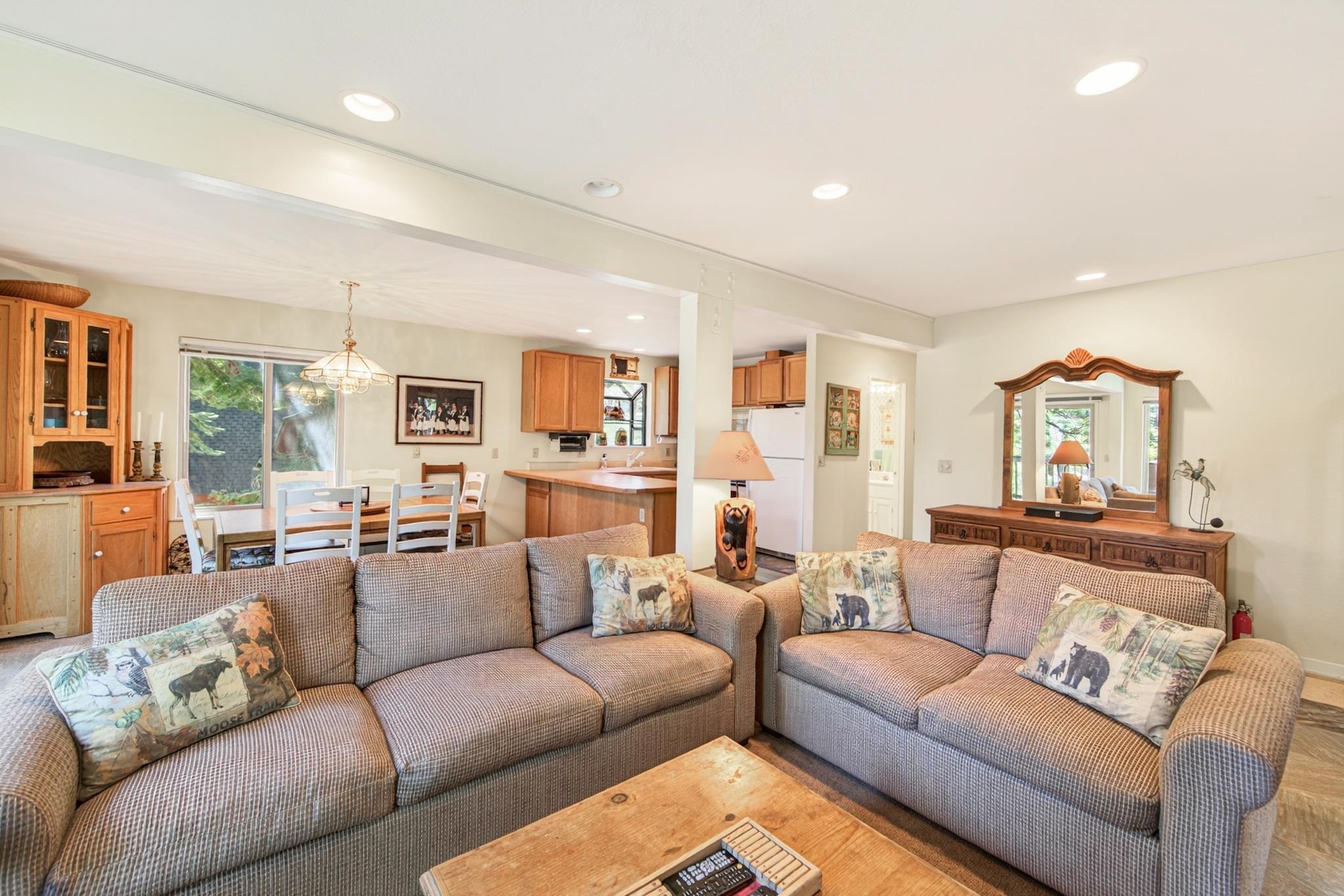 116 Roundridge Road Tahoe City, CA 96145 - Photo 8 of 28