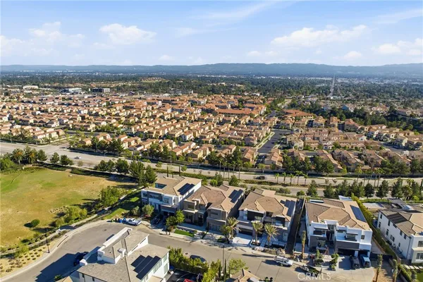 $2,980,000 | 11527 North Darcy Porter Ranch, Porter Ranch, CA 91326