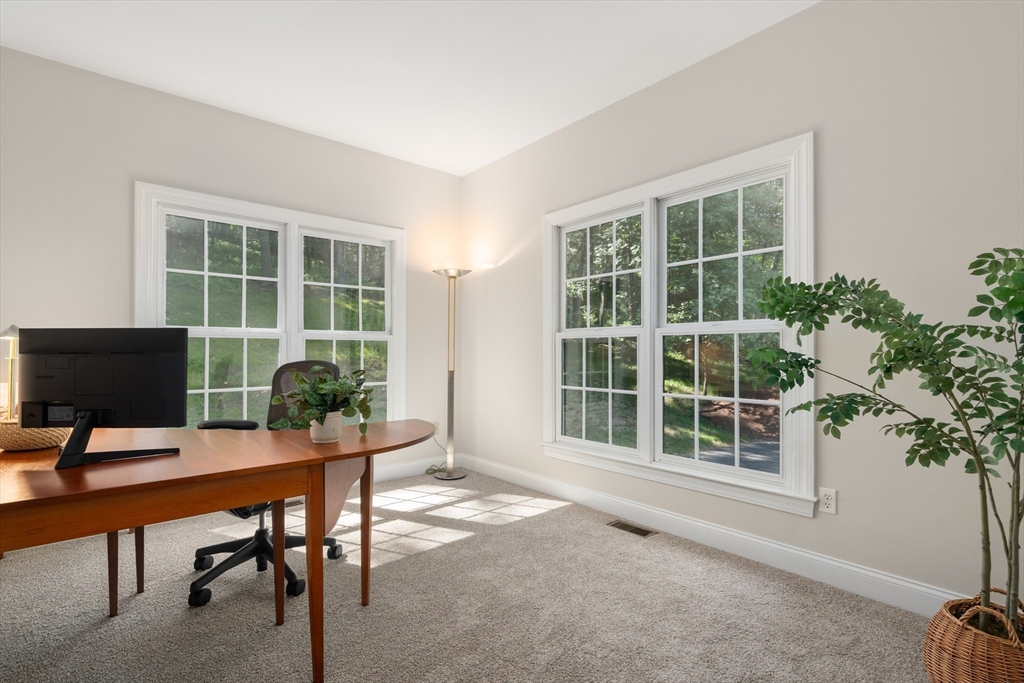 111 Dutton Road Sudbury, MA 01776 - Photo 17 of 42