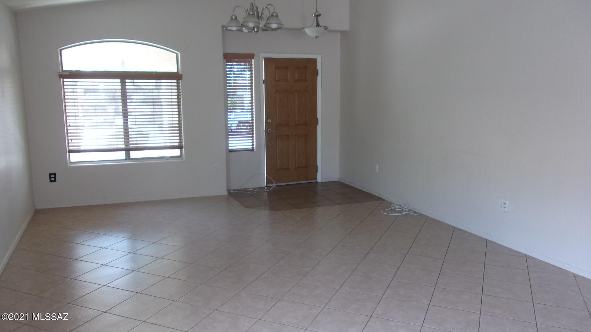 6603 East Bambino Road Tucson, AZ 85756 - Photo 4 of 25