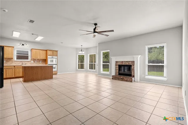 $2,400 | 5806 Chuckwagon Circle, Killeen, TX 76542