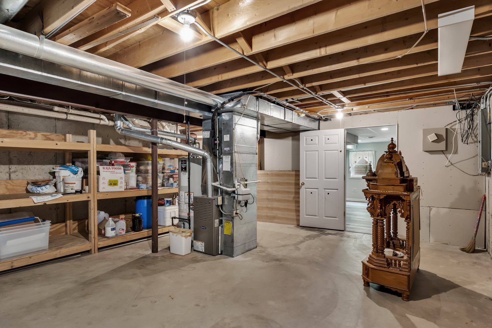 700 Greenview Lane Wheeling, IL 60090 - Photo 18 of 26 a view of storage and utility room