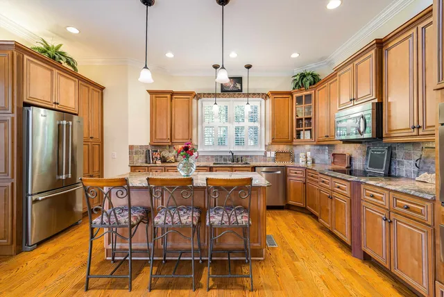 $975,000 | 121 Claremont Avenue, Harrisonburg, VA 22801