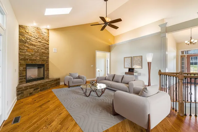 $975,000 | 121 Claremont Avenue, Harrisonburg, VA 22801