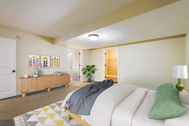 $975,000 | 121 Claremont Avenue, Harrisonburg, VA 22801