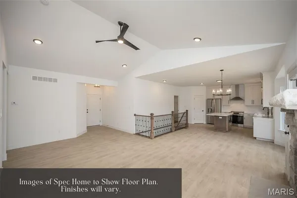 $484,775 | 11 Oakview Court, Troy, MO 63379