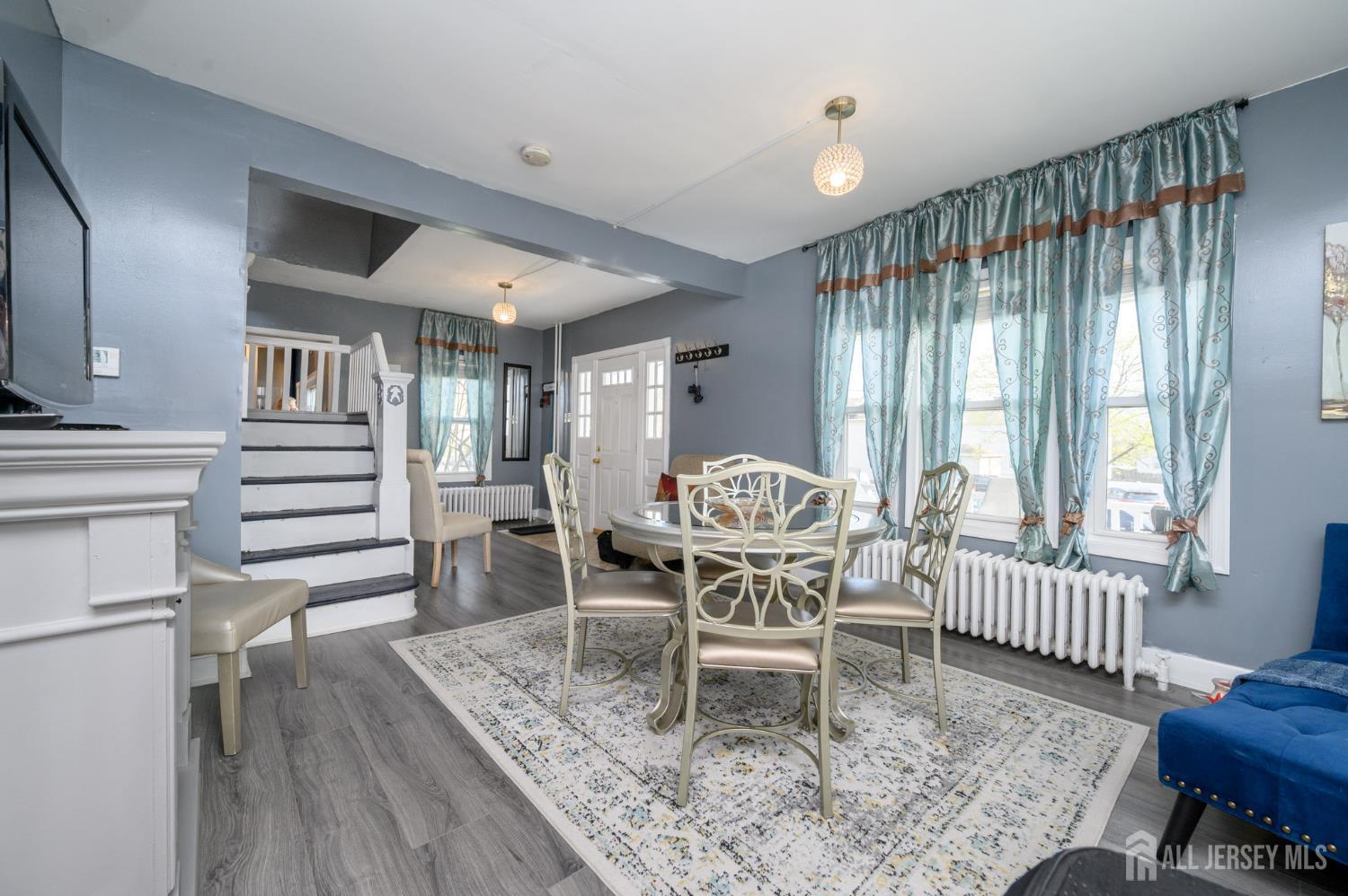 39 East 2nd Avenue Runnemede, NJ 08078 - Photo 7 of 41 a dining room with furniture and window