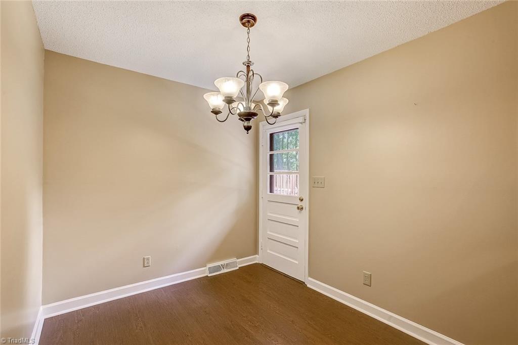 214 Kirk Road Greensboro, NC 27455 - Photo 12 of 30 Gallery Image 12