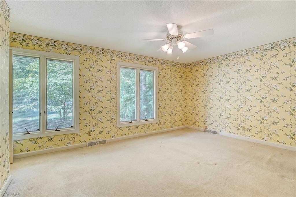 214 Kirk Road Greensboro, NC 27455 - Photo 18 of 30 Gallery Image 18