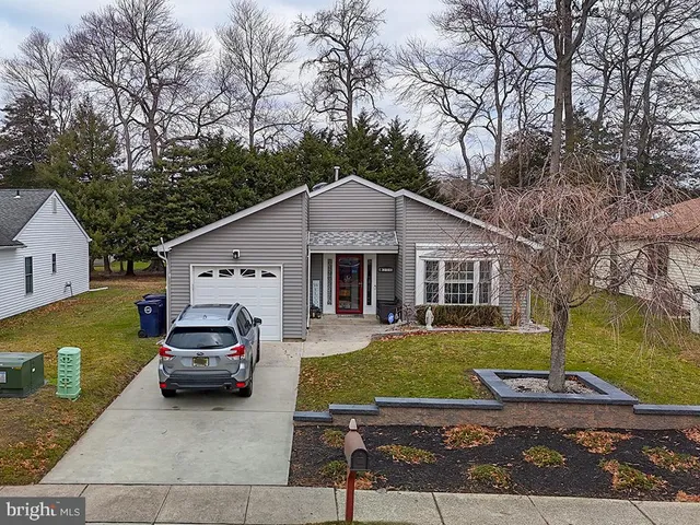 $345,000 | 256 Valley Forge Drive, Tuckerton, NJ 08087