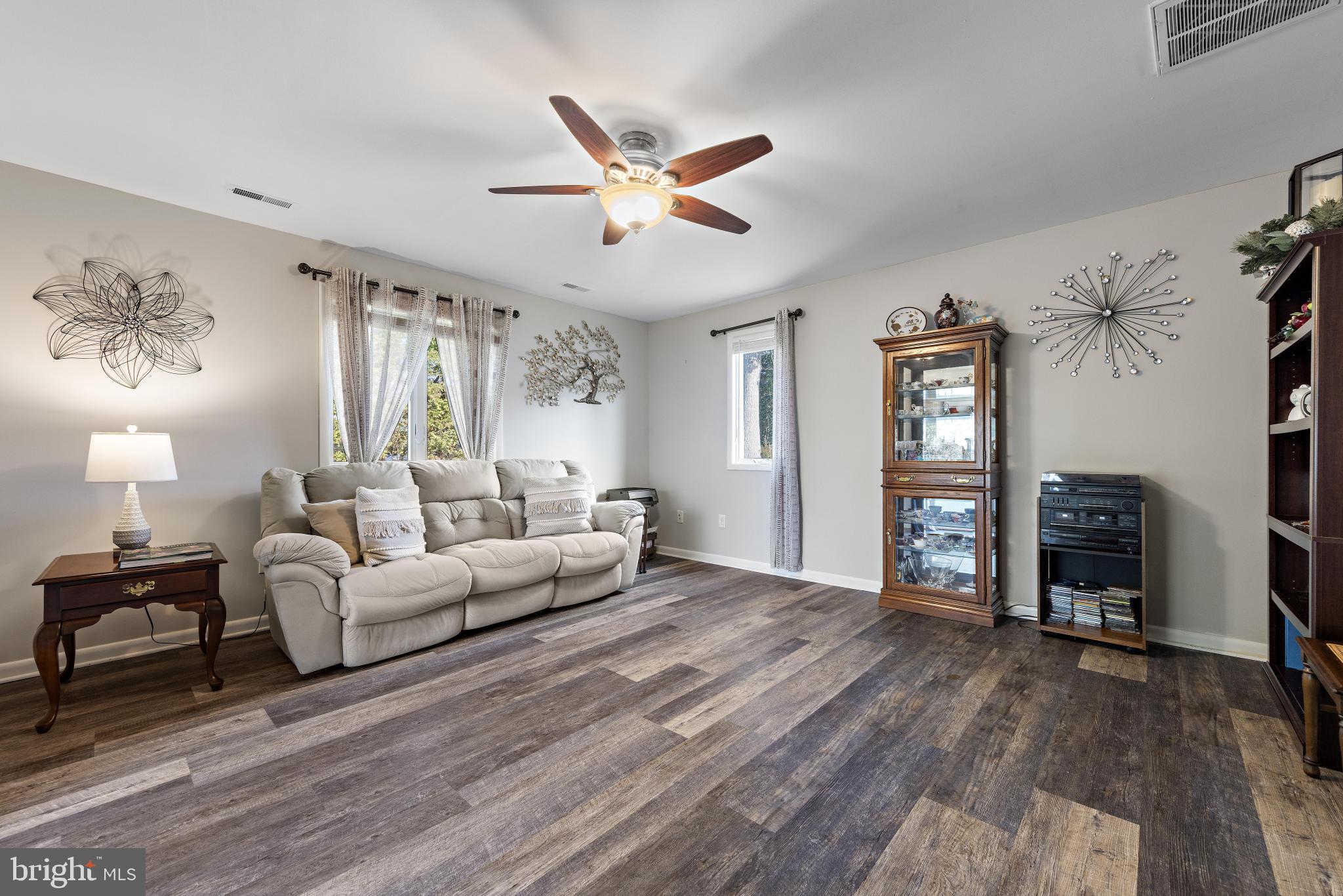 256 Valley Forge Drive Tuckerton, NJ 08087 - Photo 17 of 39