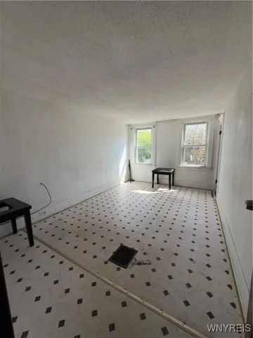 $194,900 | 842 Woodlawn Avenue, Buffalo, NY 14211