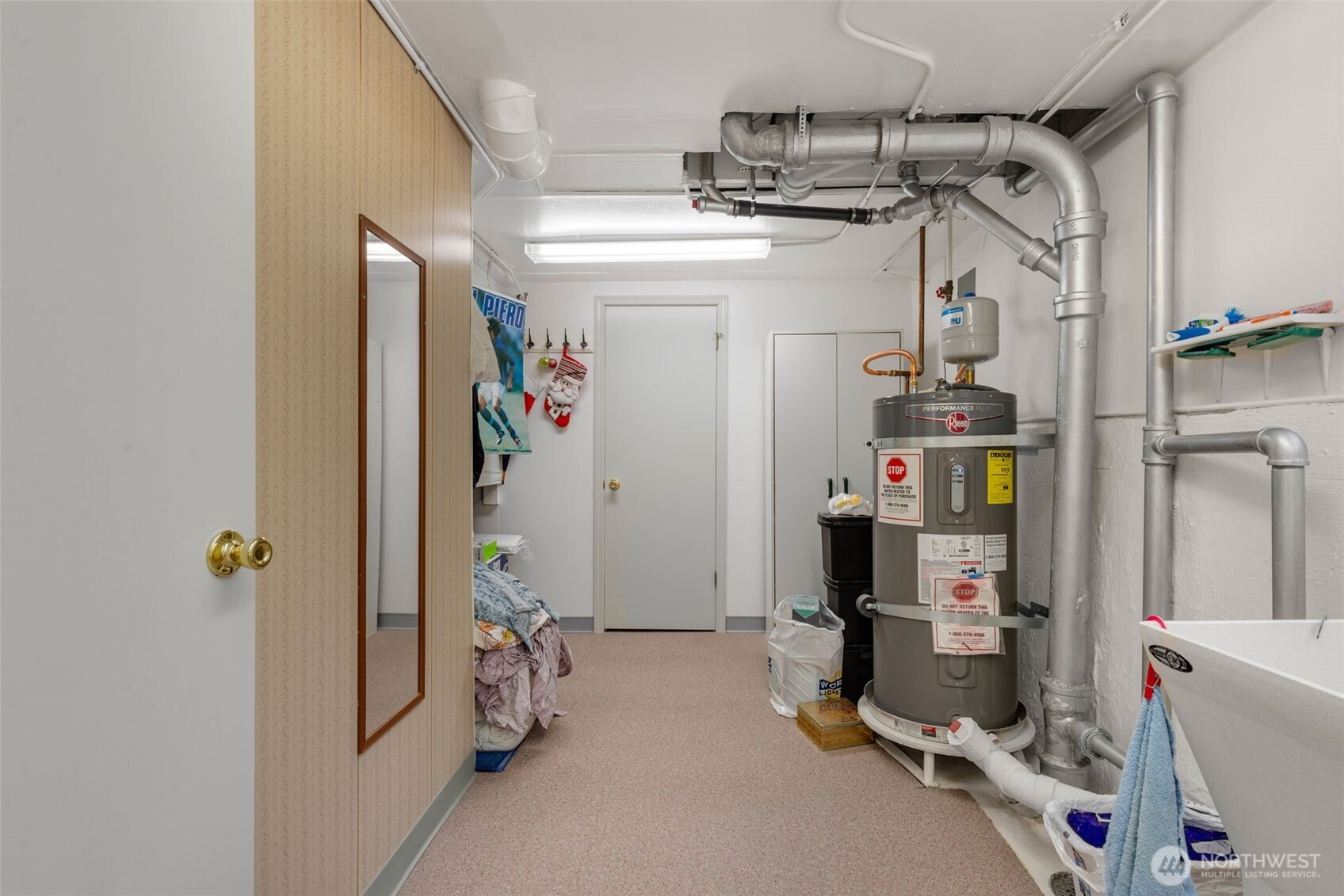 929 Northwest 59th Street Seattle, WA 98107 - Photo 29 of 38 a view of a room with gym equipment