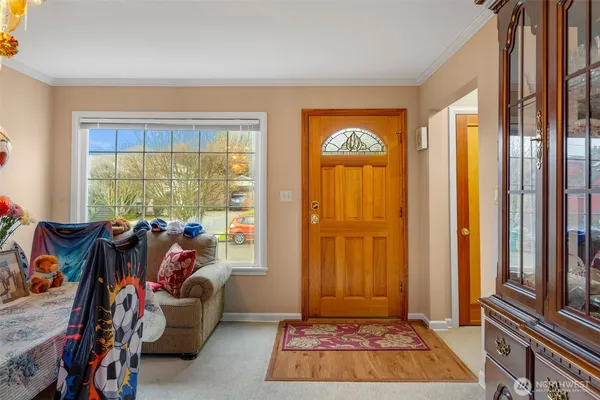 $899,950 | 929 Northwest 59th Street, Seattle, WA 98107