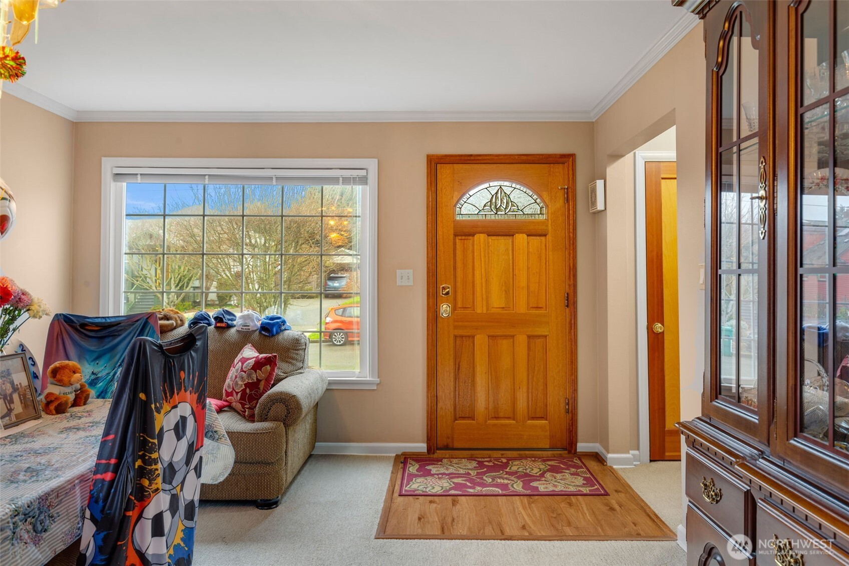 929 Northwest 59th Street Seattle, WA 98107 - Photo 5 of 38 a view of an entryway with a livingroom