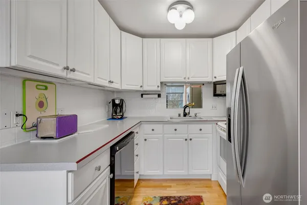 $899,950 | 929 Northwest 59th Street, Seattle, WA 98107
