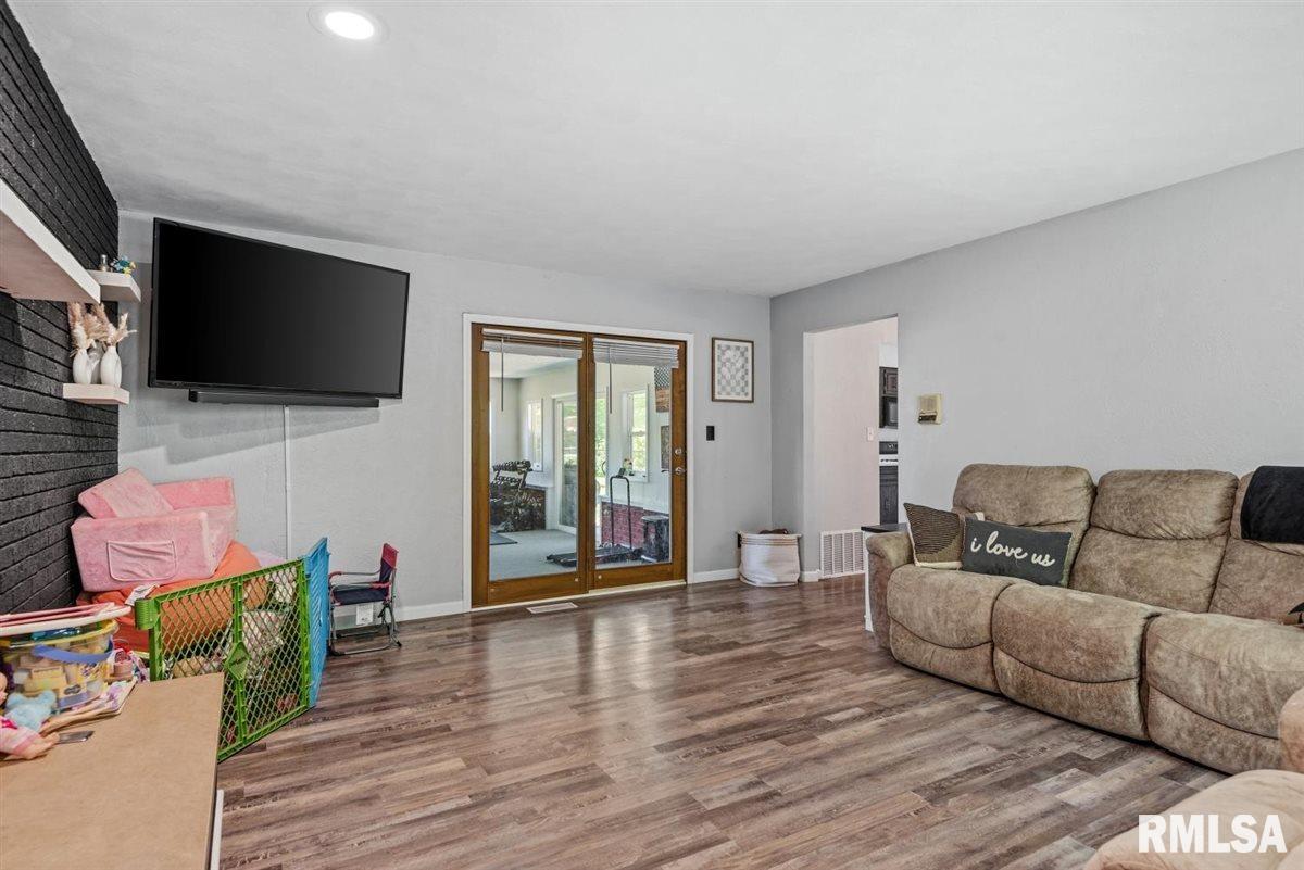 49 Etherton Lane Springfield, IL 62712 - Photo 16 of 45