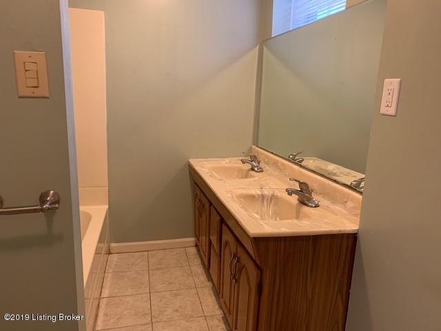2516 Alanmede Road Louisville, KY 40205 - Photo 39 of 44 IMG_1166