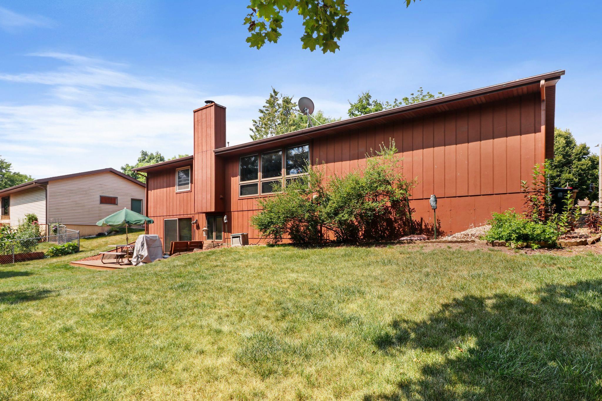 2601 Muir Field Road Madison, WI 53719 - Photo 6 of 34